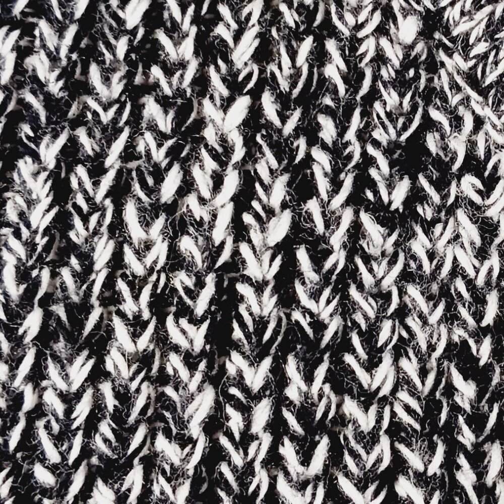 Joan Rivers, Black & White Marled Knit Sleeveles Cardigan Sweater Duster, Sz LRG - Picture 4 of 15